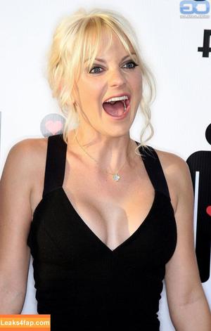 Anna Faris photo #0021