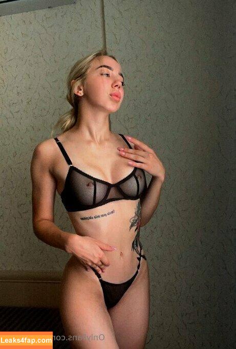 anna_flirt / annacasttz70 leaked photo photo #0079
