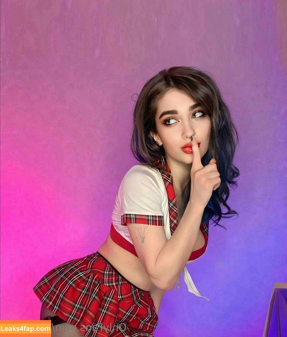 anna_flirt / annacasttz70 leaked photo photo #0088
