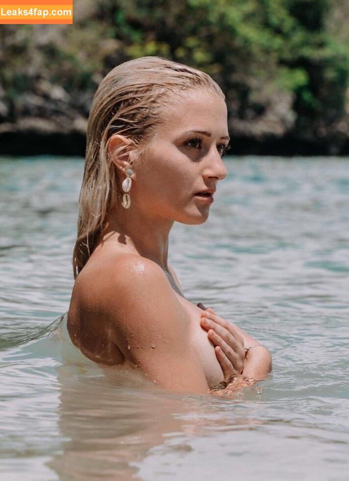 Anna Hafner / anna_hafner_ / https: leaked photo photo #0163