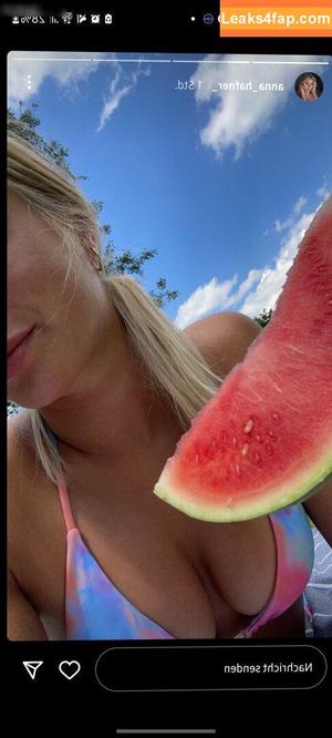 Anna Hafner photo #0041