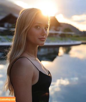 Anna Hafner photo #0076