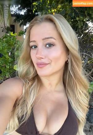 Anna Hafner photo #0125