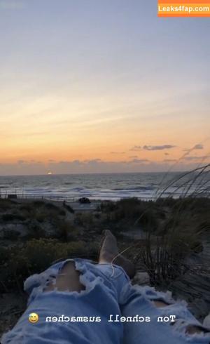 Anna Hafner photo #0150