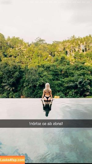 Anna Hafner photo #0196