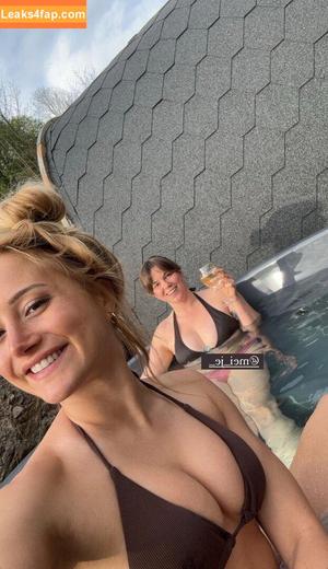 Anna Hafner photo #0290