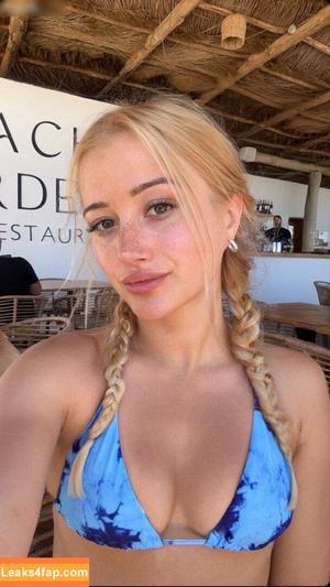 Anna Hafner photo #0325