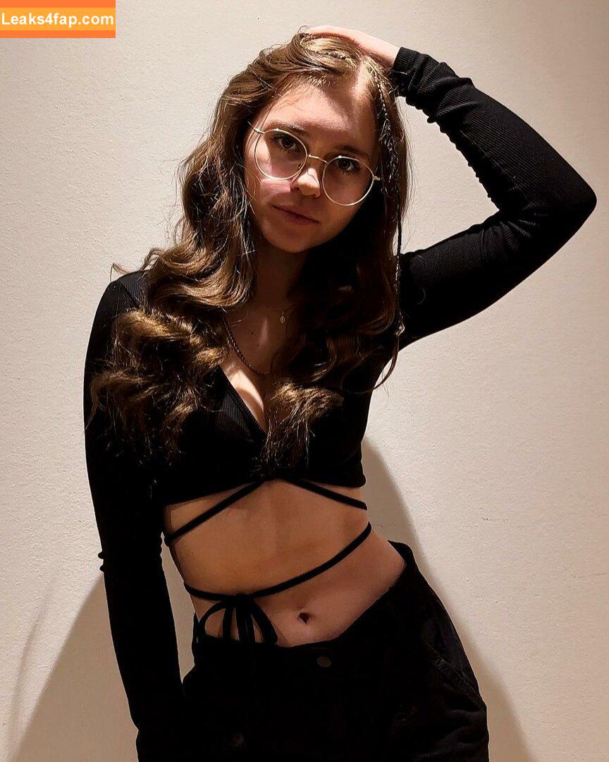 Anna Kauer / anna_kauer leaked photo photo #0004