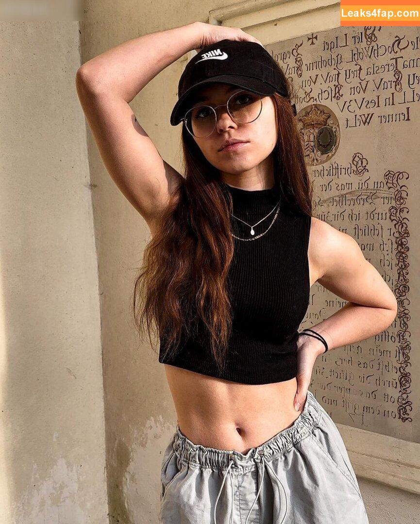 Anna Kauer / anna_kauer leaked photo photo #0095