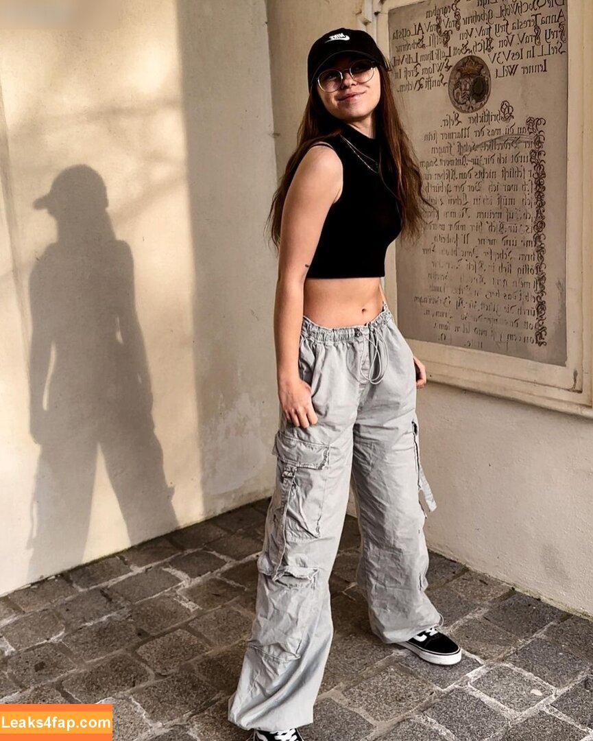 Anna Kauer / anna_kauer leaked photo photo #0097