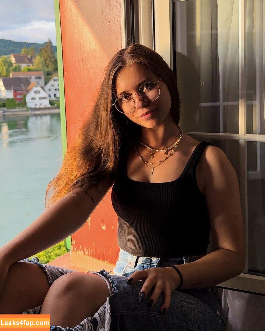 Anna Kauer / anna_kauer leaked photo photo #0162