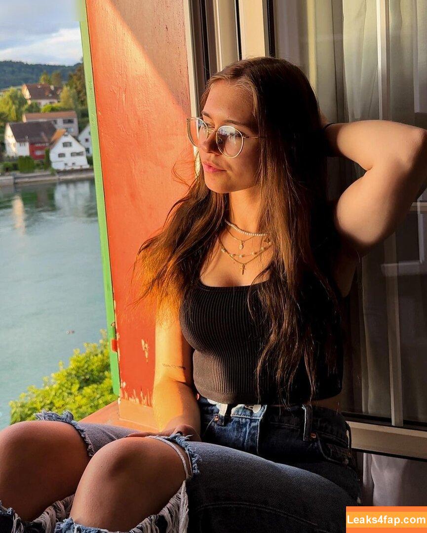 Anna Kauer / anna_kauer leaked photo photo #0167