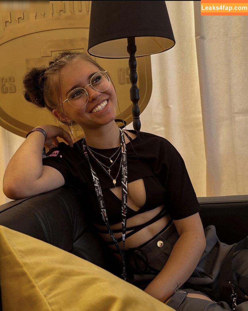 Anna Kauer / anna_kauer leaked photo photo #0182