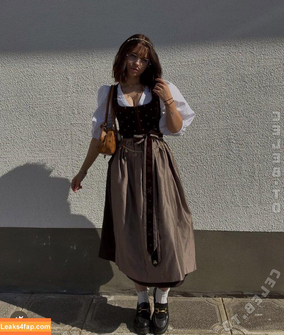 Anna Kauer / anna_kauer / anna_kauer04 leaked photo photo #0972