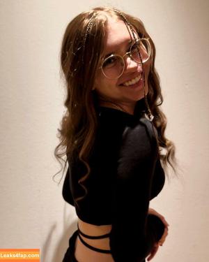 Anna Kauer photo #0005