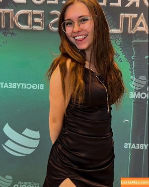 Anna Kauer photo #0025