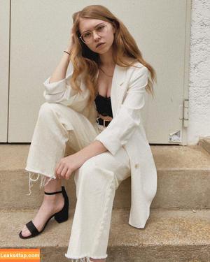 Anna Kauer photo #0041