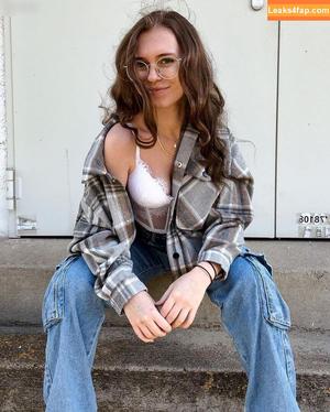 Anna Kauer photo #0100