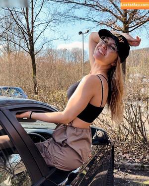 Anna Kauer photo #0104