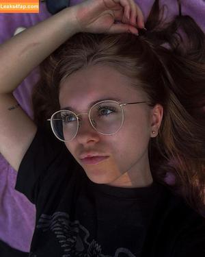 Anna Kauer photo #0157