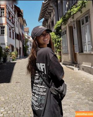 Anna Kauer photo #0188