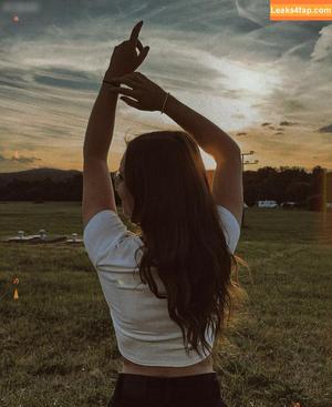 Anna Kauer photo #0211