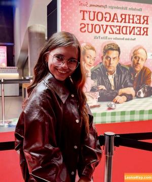 Anna Kauer photo #0222