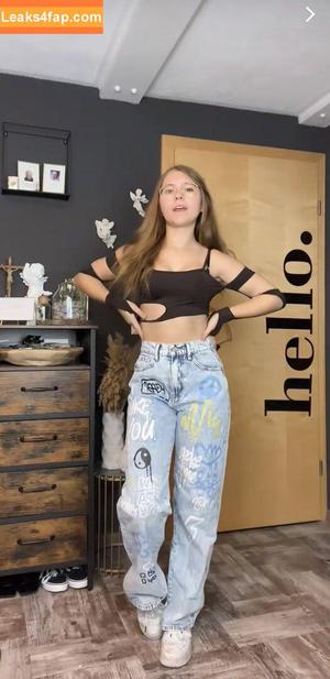 Anna Kauer photo #0233