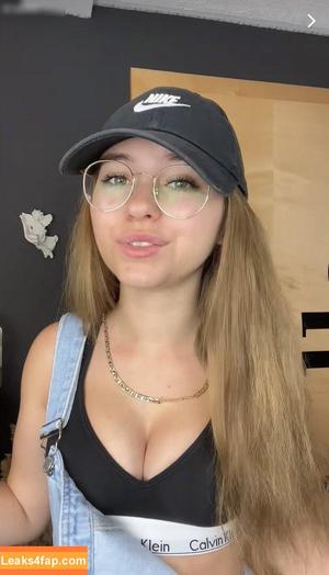 Anna Kauer photo #0238