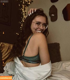 Anna Kauer photo #0246