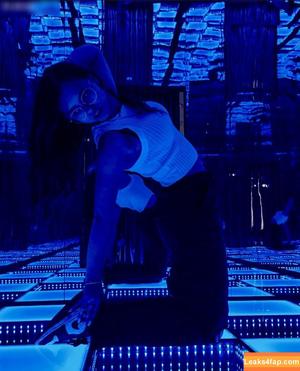 Anna Kauer photo #0253