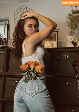 Anna Kauer photo #0255