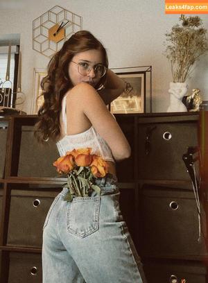 Anna Kauer photo #0257