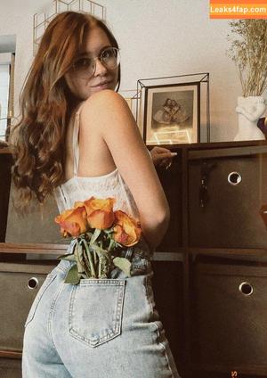 Anna Kauer photo #0259