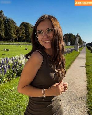 Anna Kauer photo #0265