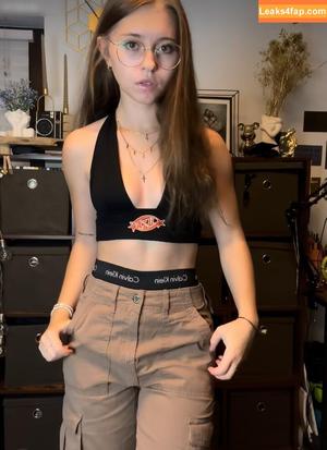 Anna Kauer photo #0281