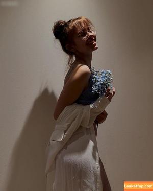 Anna Kauer photo #0496