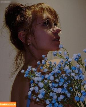 Anna Kauer photo #0502