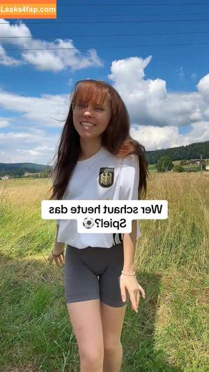Anna Kauer photo #0539