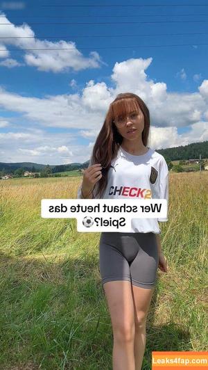 Anna Kauer photo #0540