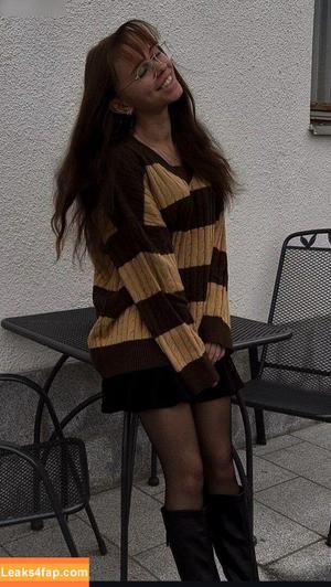 Anna Kauer photo #0603