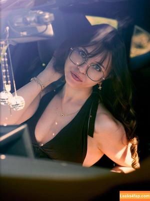 Anna Kauer photo #0907