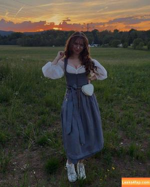 Anna Kauer photo #0945
