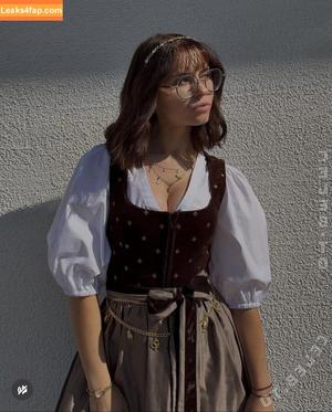 Anna Kauer photo #0966