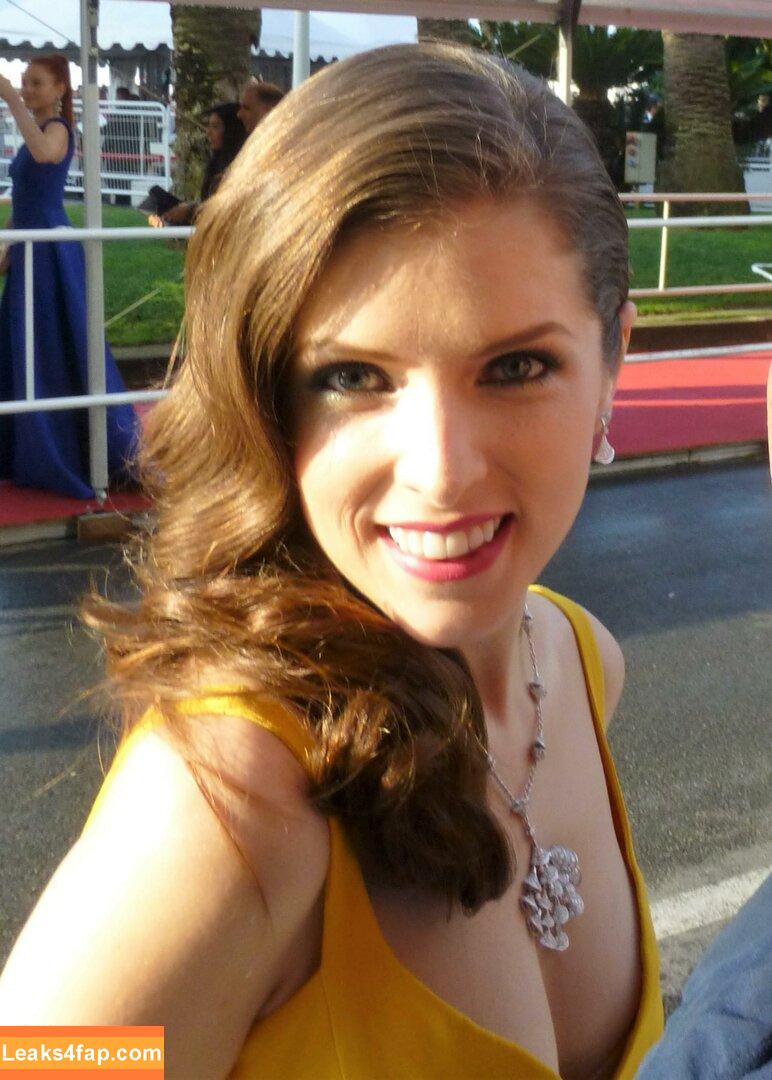 Anna Kendrick / annakendrick47 / https: слитое фото фото #0143