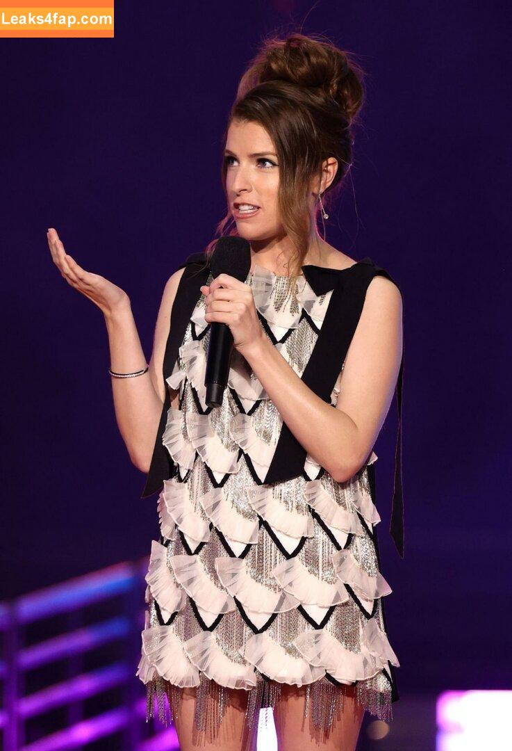 Anna Kendrick / annakendrick47 / https: слитое фото фото #0181