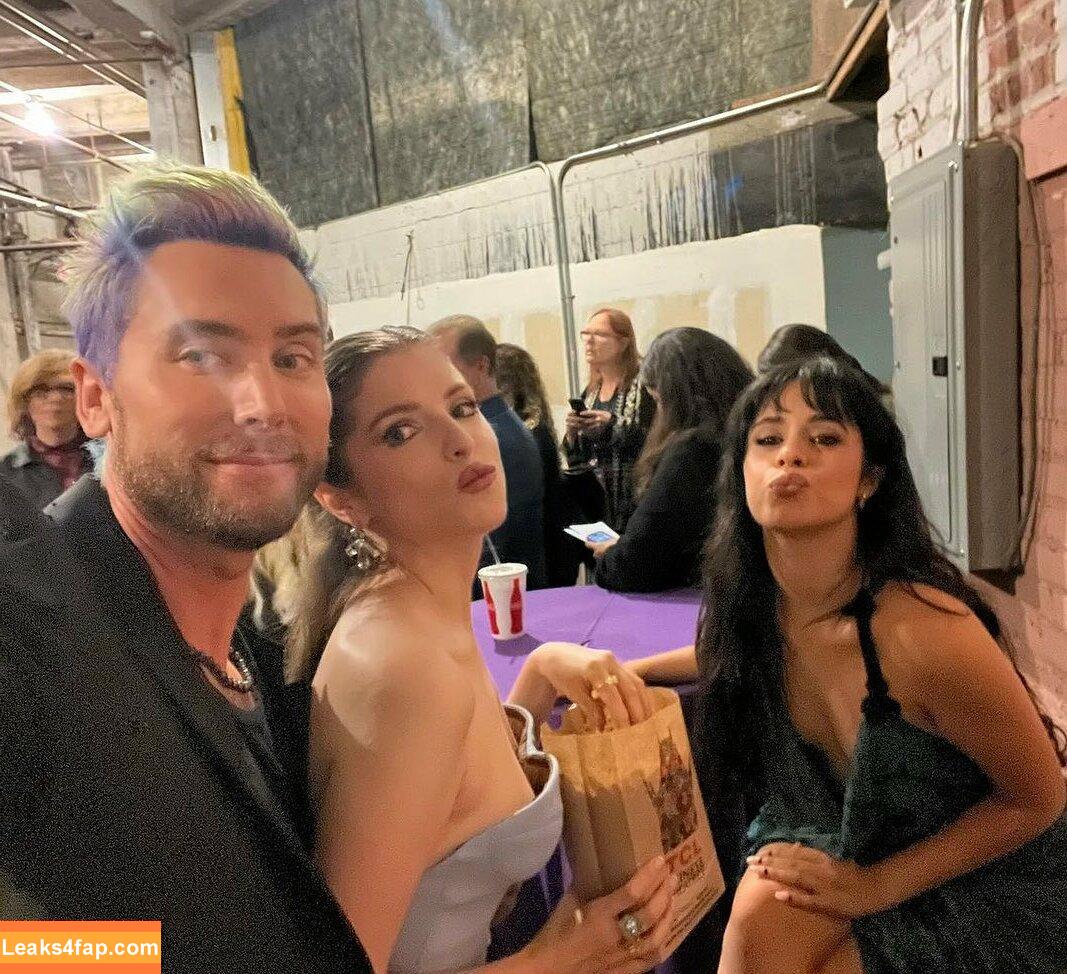 Anna Kendrick / AnnaKendrick47 слитое фото фото #0378