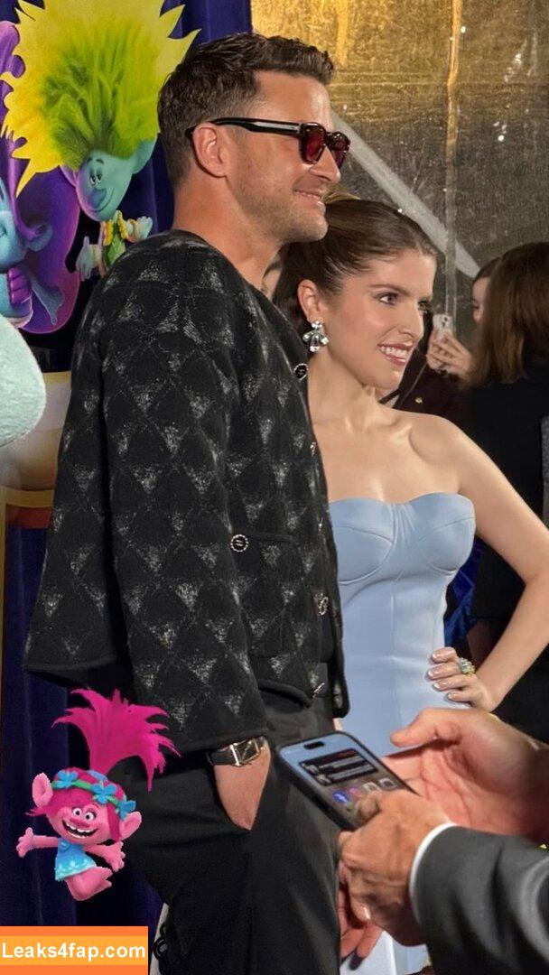 Anna Kendrick / AnnaKendrick47 слитое фото фото #0379