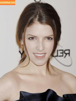 Anna Kendrick фото #0057