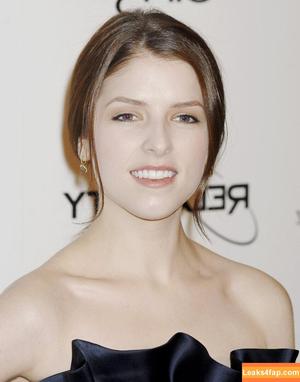 Anna Kendrick фото #0067